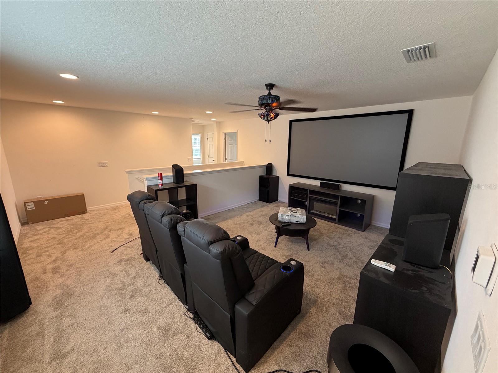 Image 7 of 35 For 406 North Boulevard E