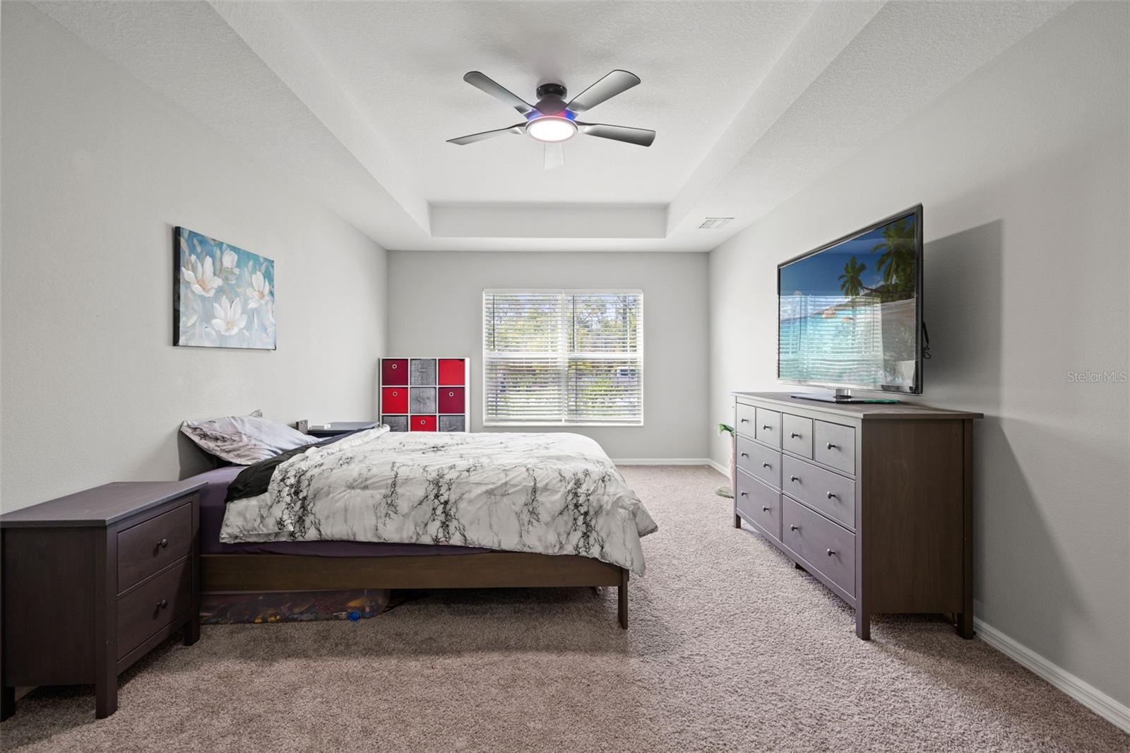 Image 18 of 39 For 12015 Phoenix Avenue