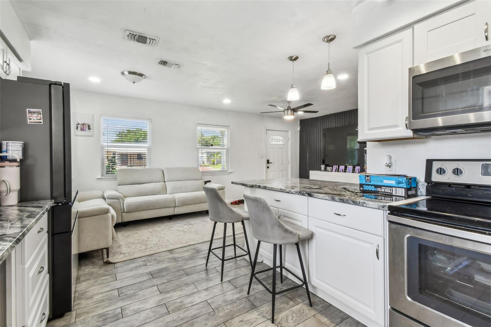 Image 14 of 69 For 4005 Tyson Avenue