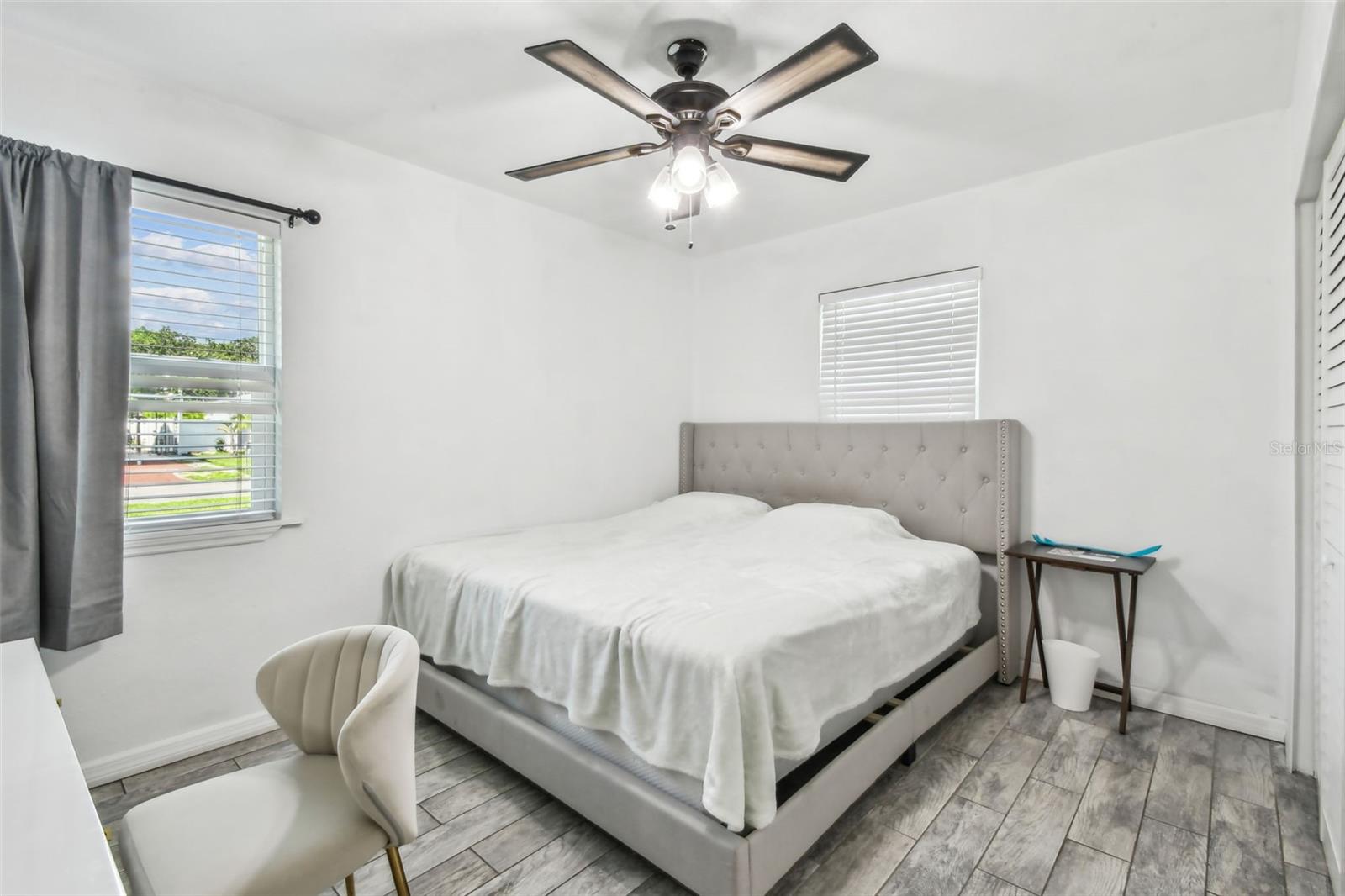 Image 23 of 69 For 4005 Tyson Avenue