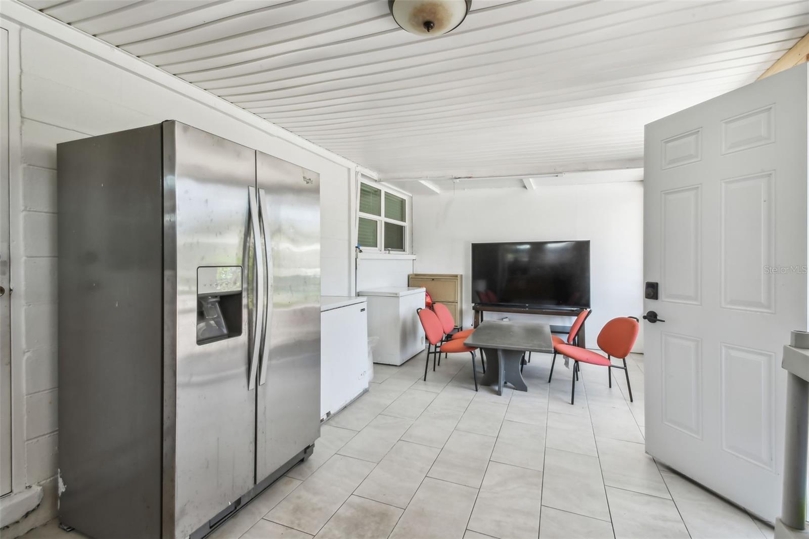 Image 28 of 69 For 4005 Tyson Avenue