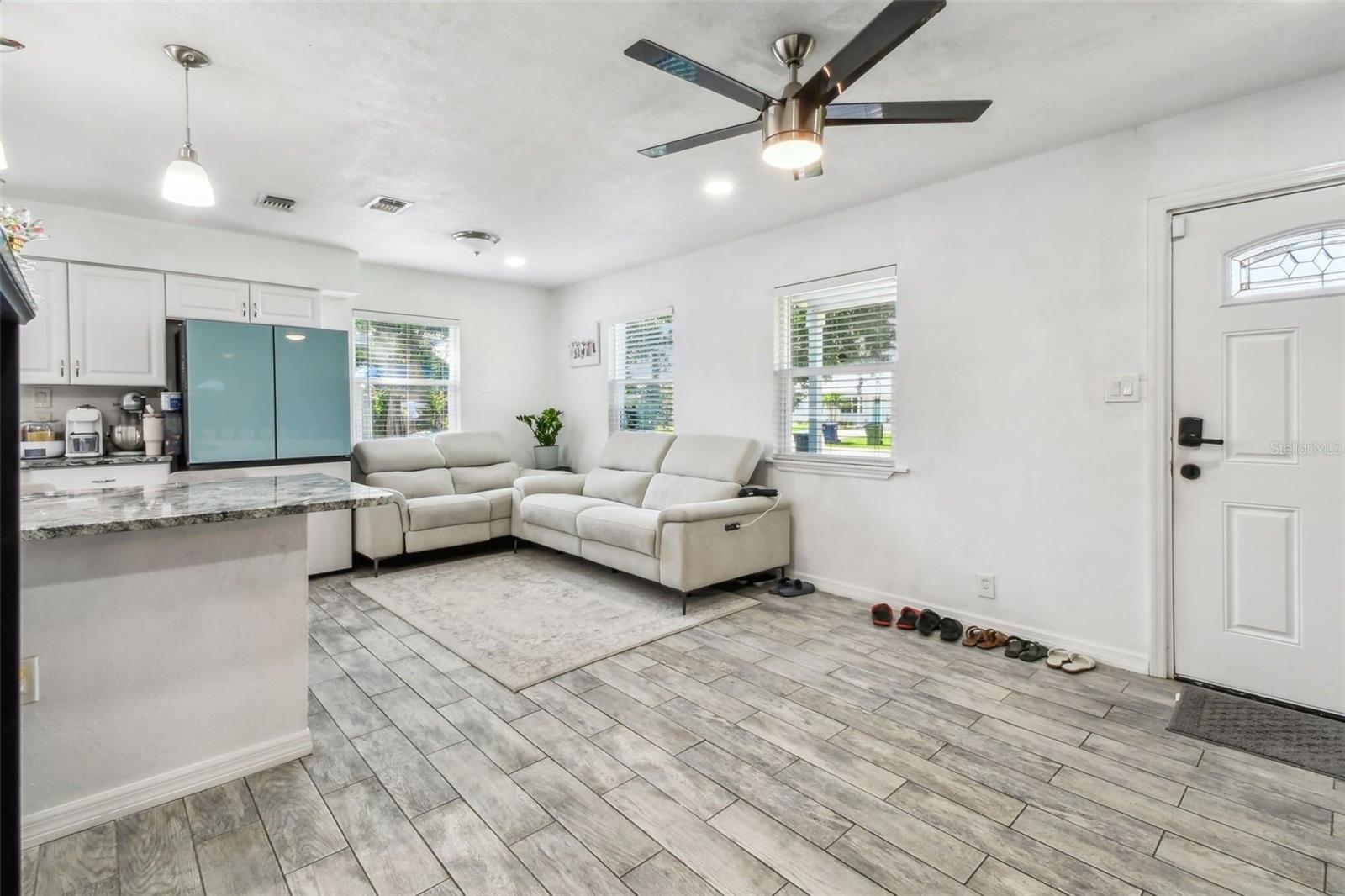 Image 3 of 69 For 4005 Tyson Avenue