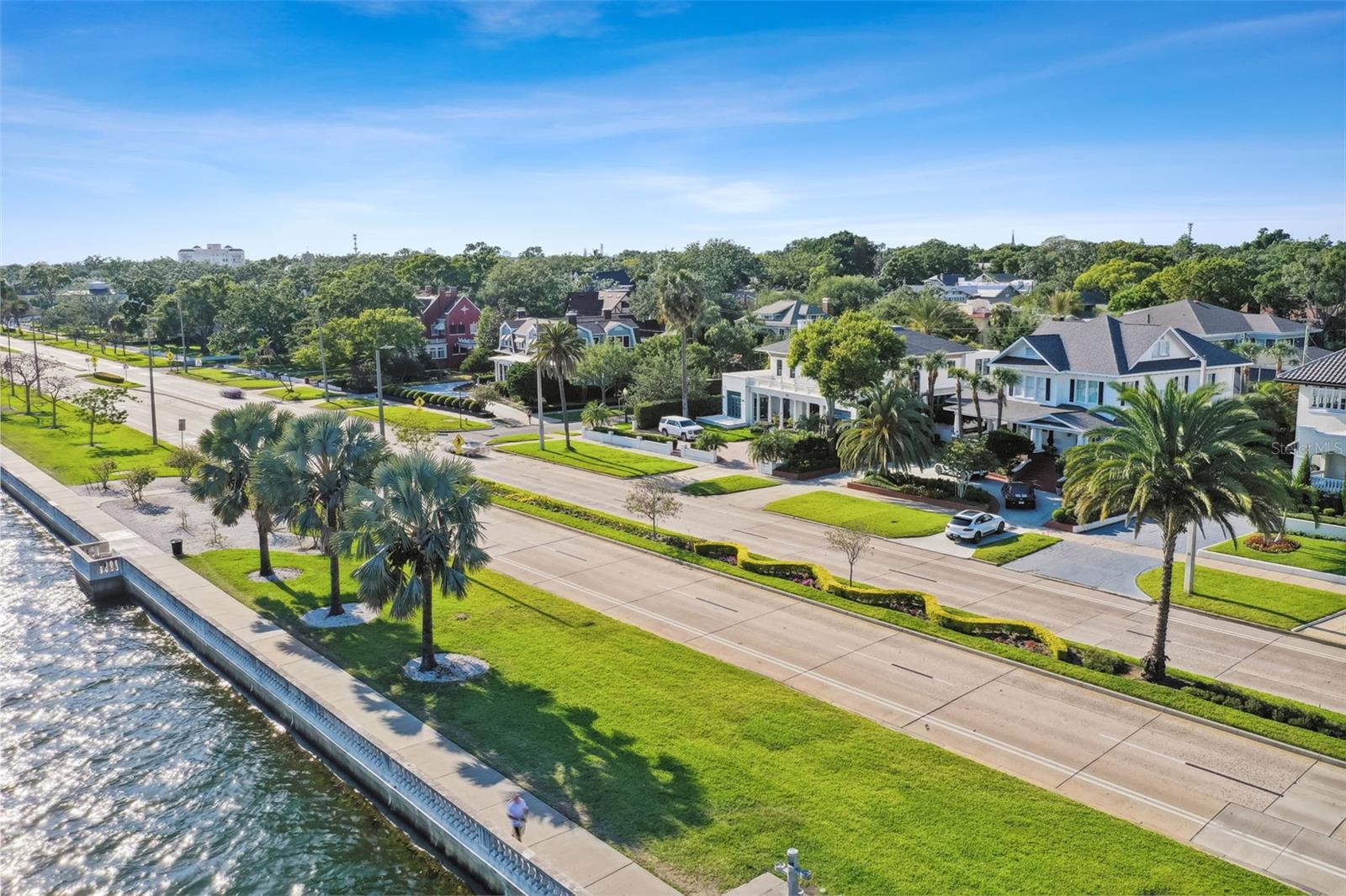 Image 53 of 69 For 4005 Tyson Avenue