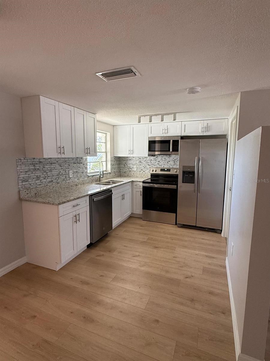 Image 5 of 20 For 7808 Talisman Drive