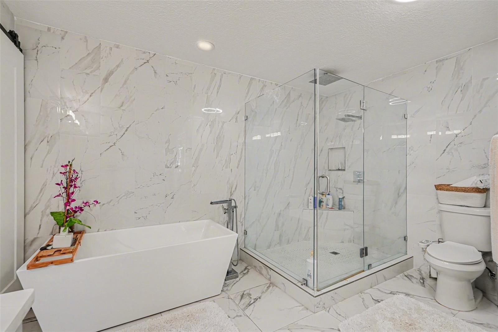 Image 18 of 37 For 3101 Kings Avenue