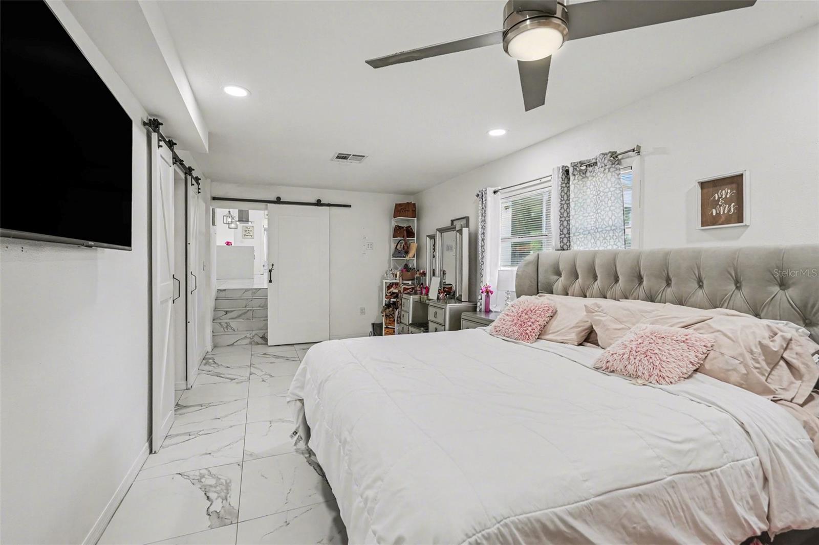 Image 20 of 37 For 3101 Kings Avenue