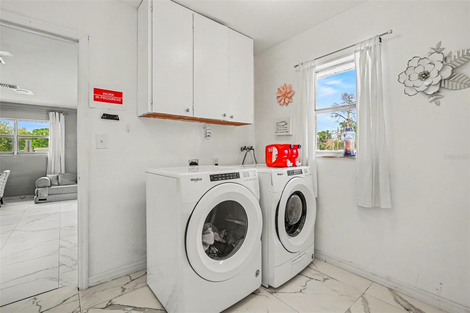 Image 32 of 37 For 3101 Kings Avenue