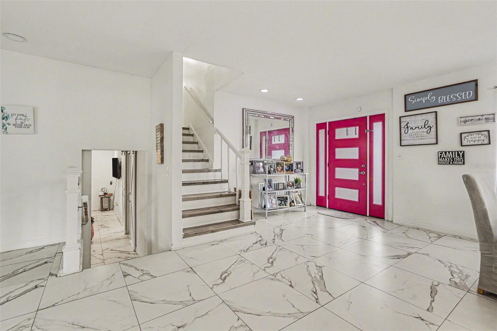 Image 6 of 37 For 3101 Kings Avenue