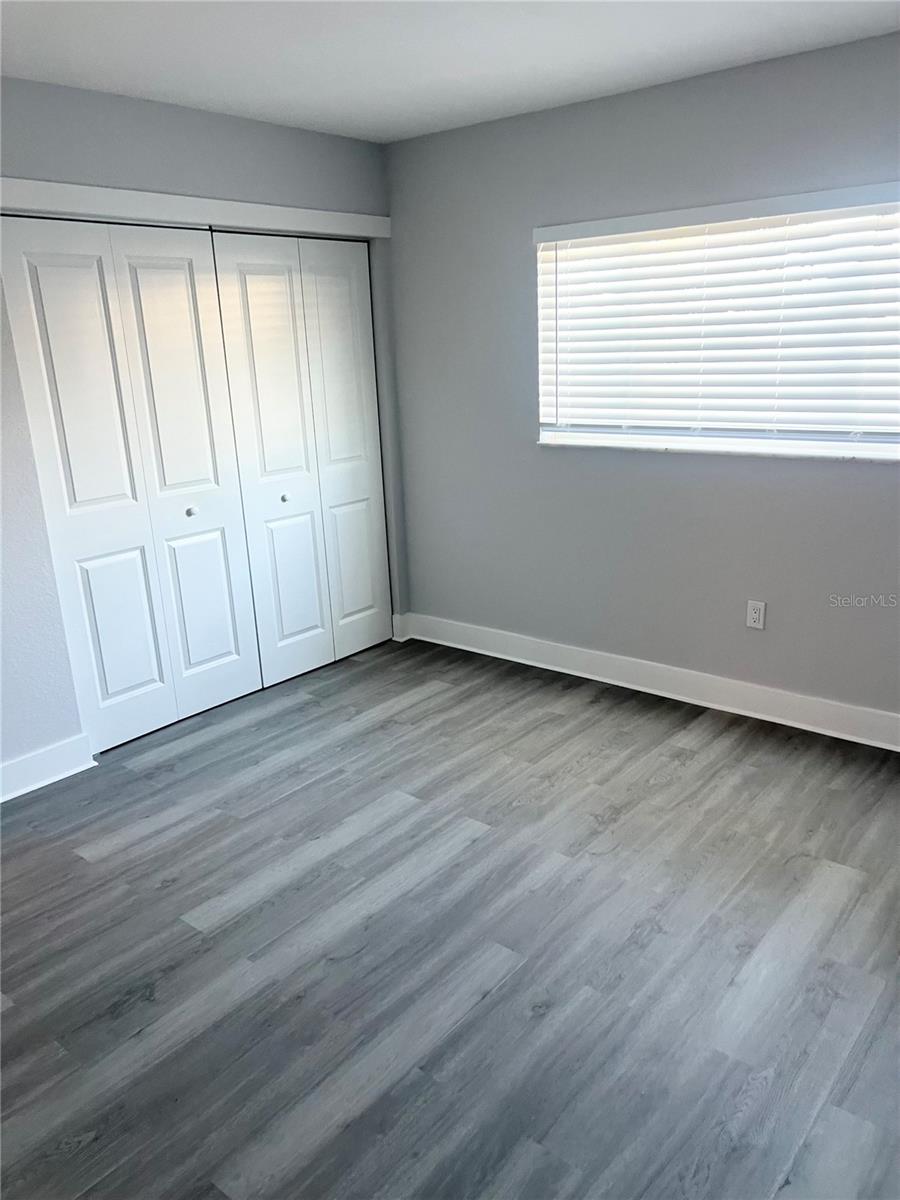 Image 12 of 19 For 4550 Overlook Drive Ne 156