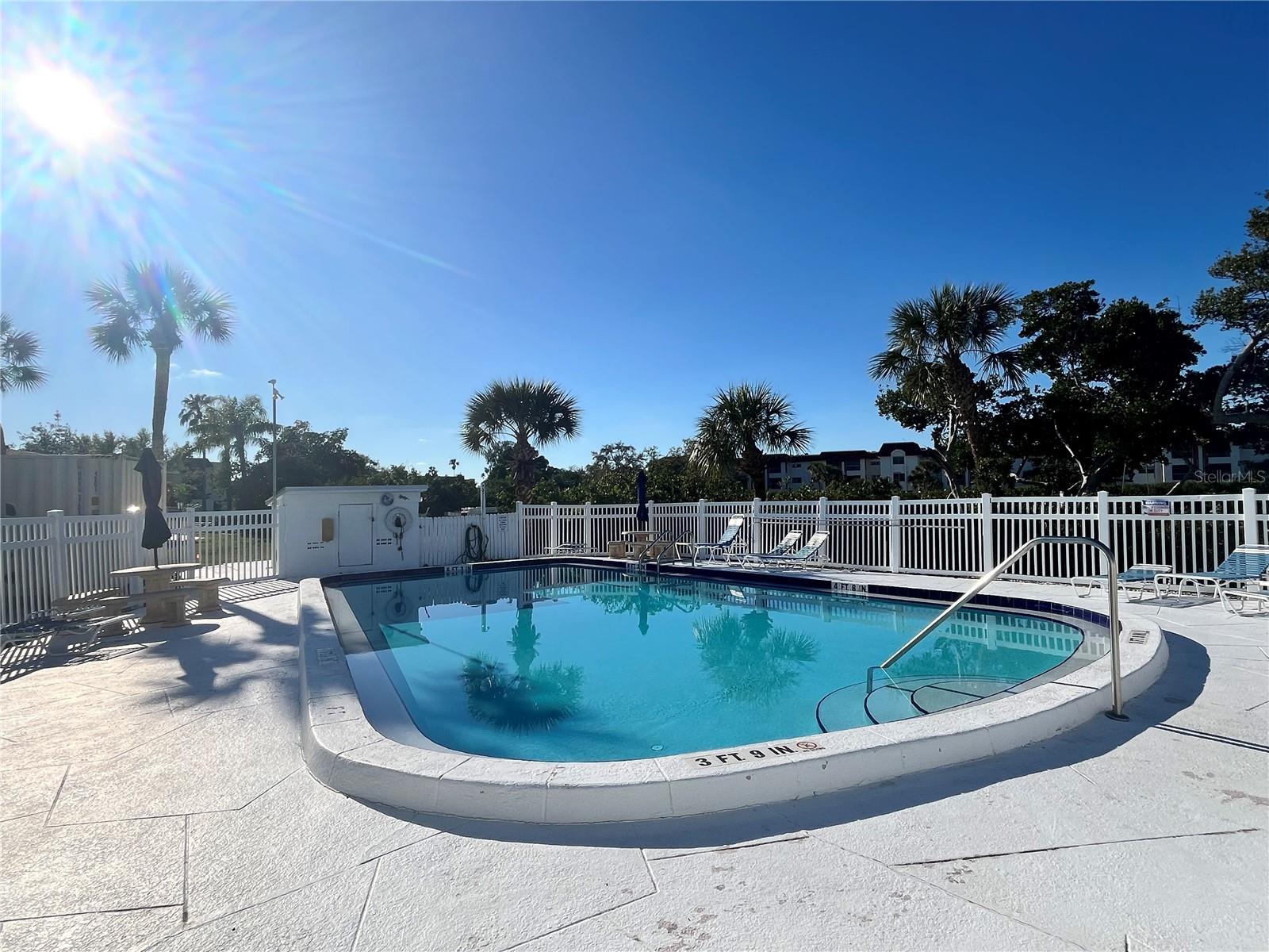 Image 16 of 19 For 4550 Overlook Drive Ne 156