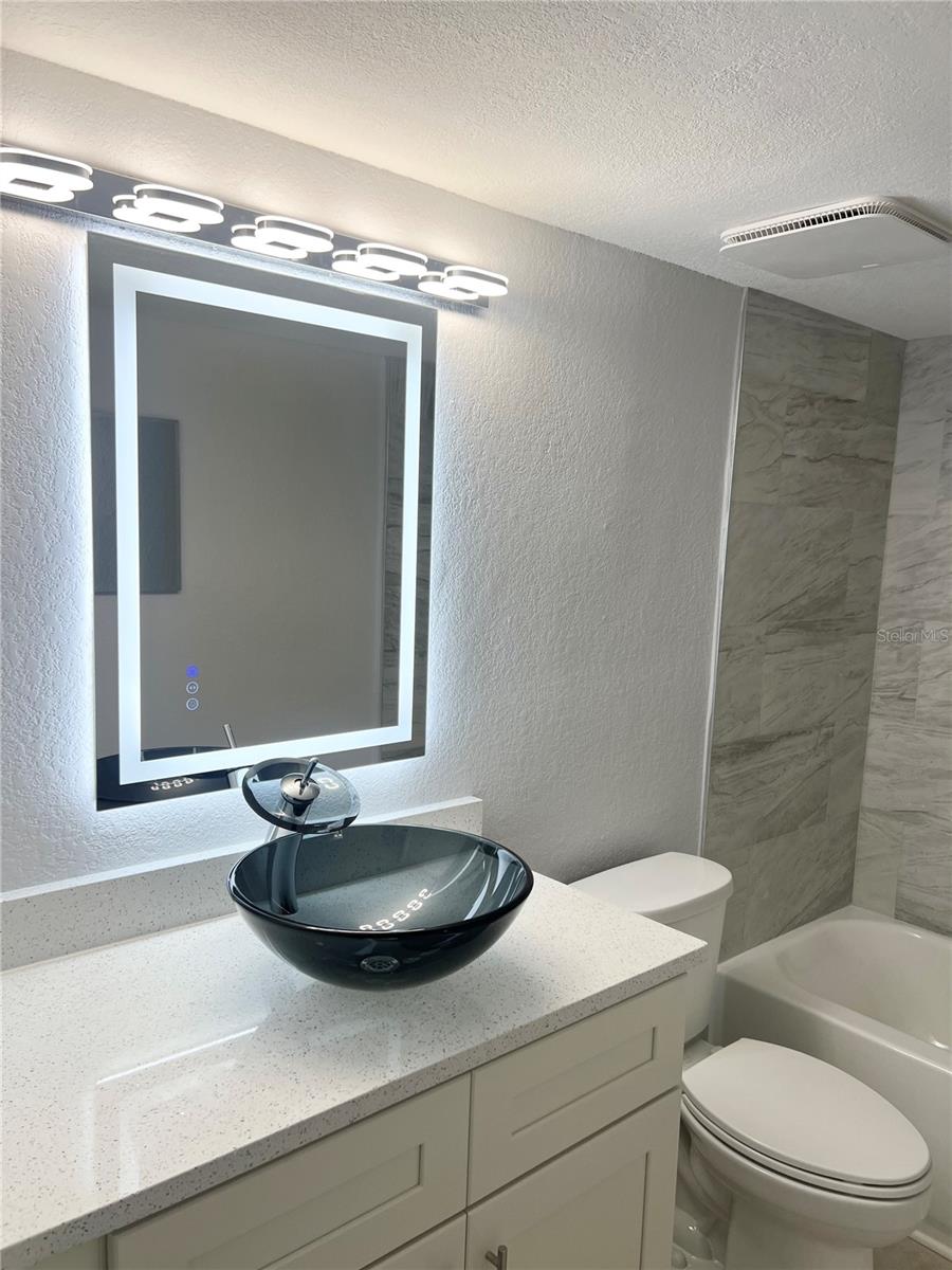 Image 6 of 19 For 4550 Overlook Drive Ne 156