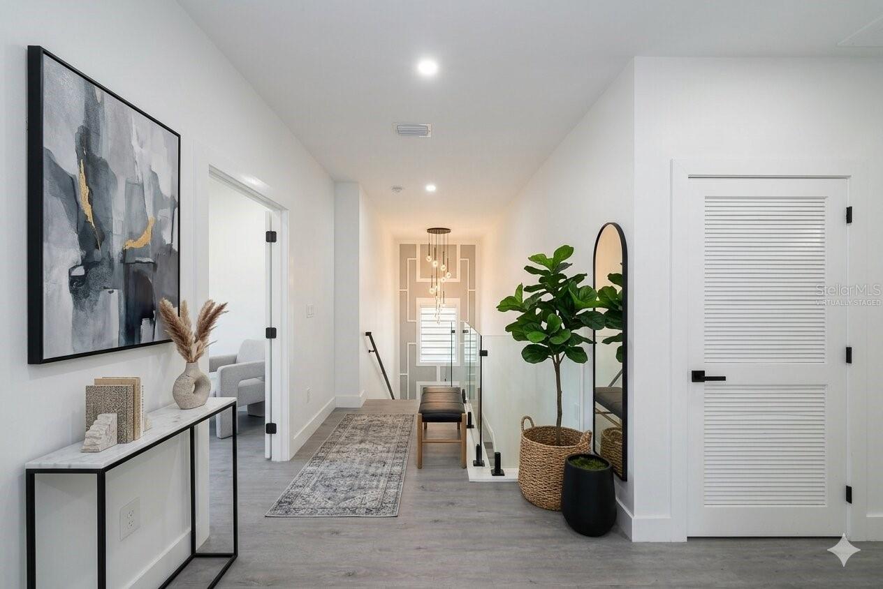 Image 24 of 57 For 902 Sligh Avenue