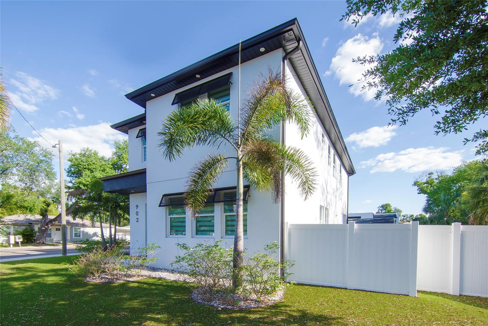 Image 3 of 57 For 902 Sligh Avenue