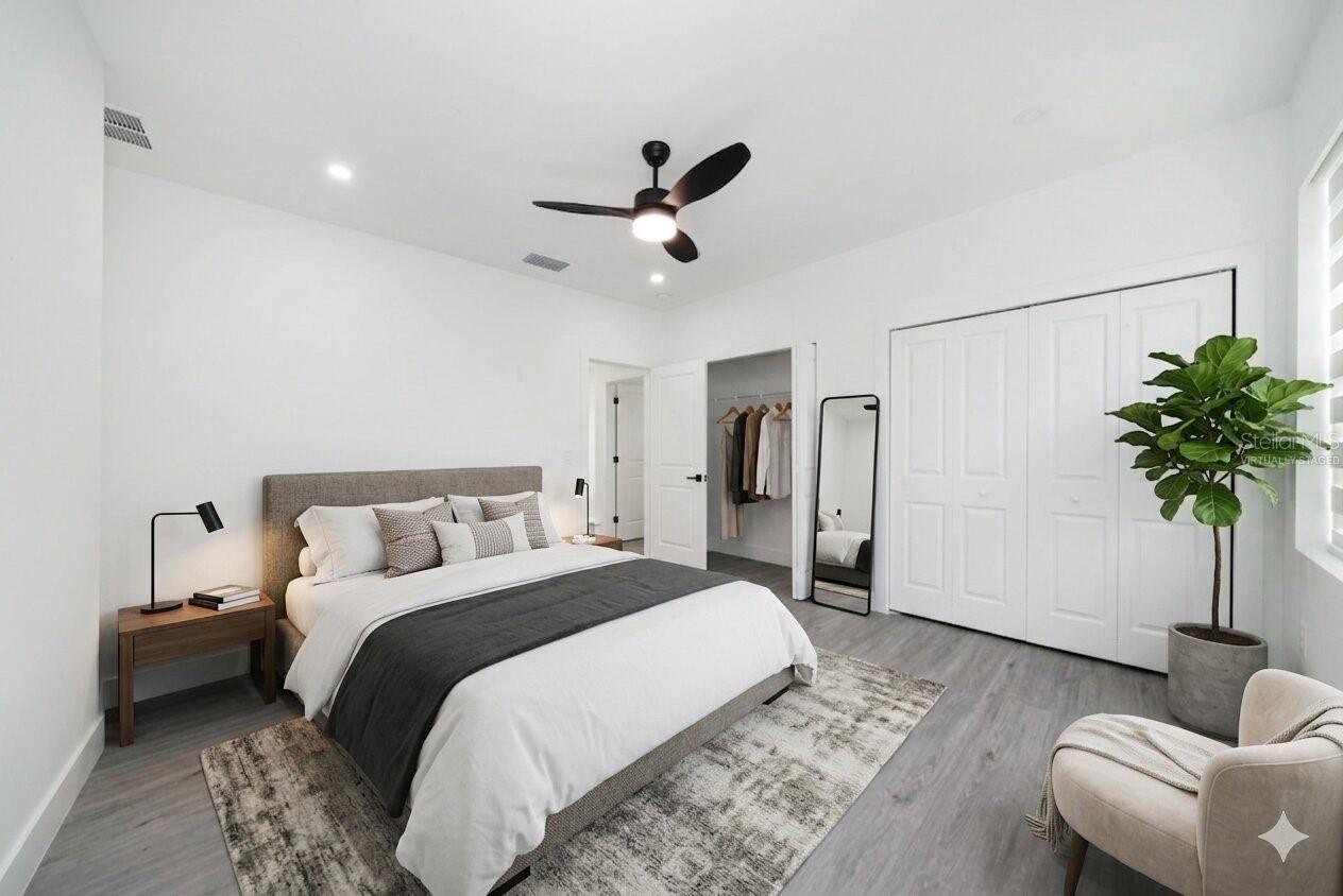 Image 43 of 57 For 902 Sligh Avenue