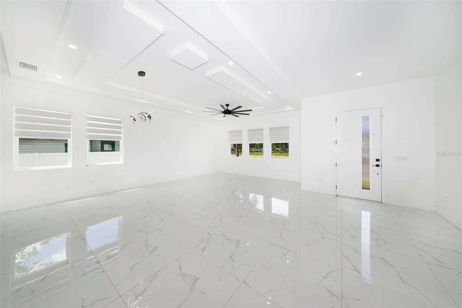 Image 7 of 57 For 902 Sligh Avenue