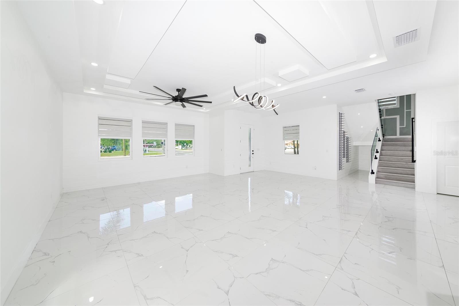 Image 9 of 57 For 902 Sligh Avenue