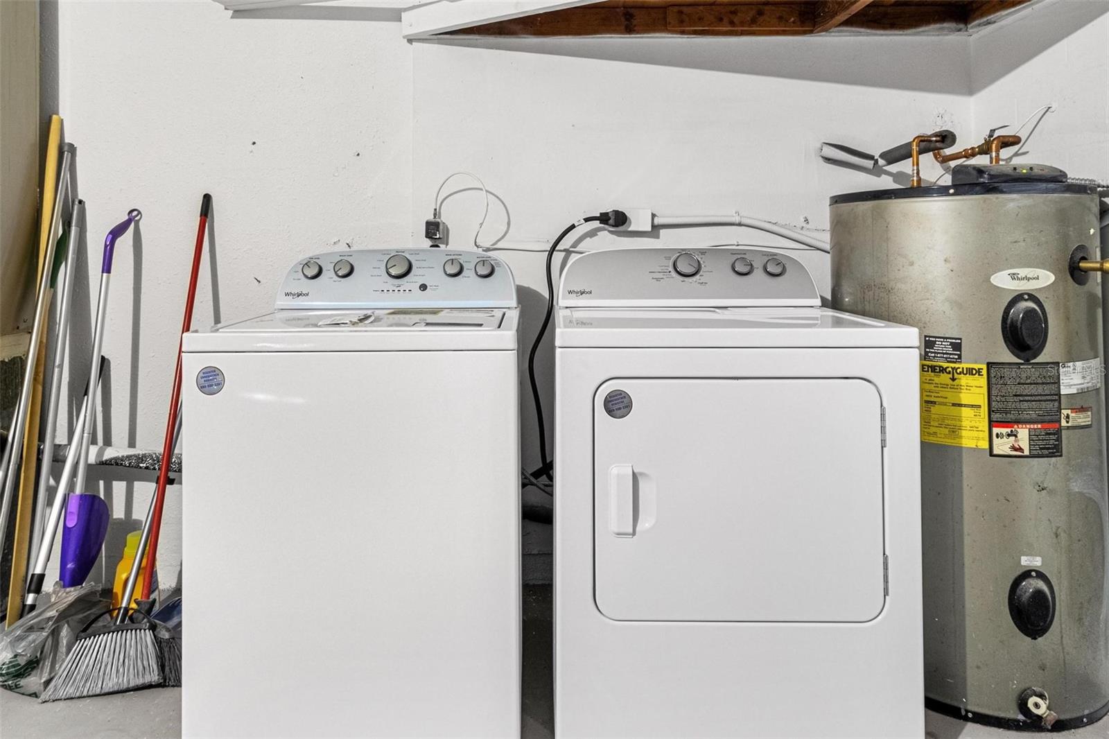 Listing photo id 25 for 5127 Caesar Way S