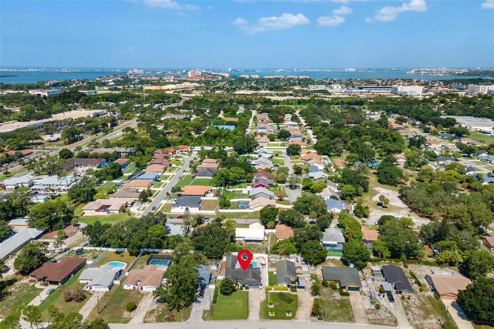 Listing photo id 41 for 5127 Caesar Way S