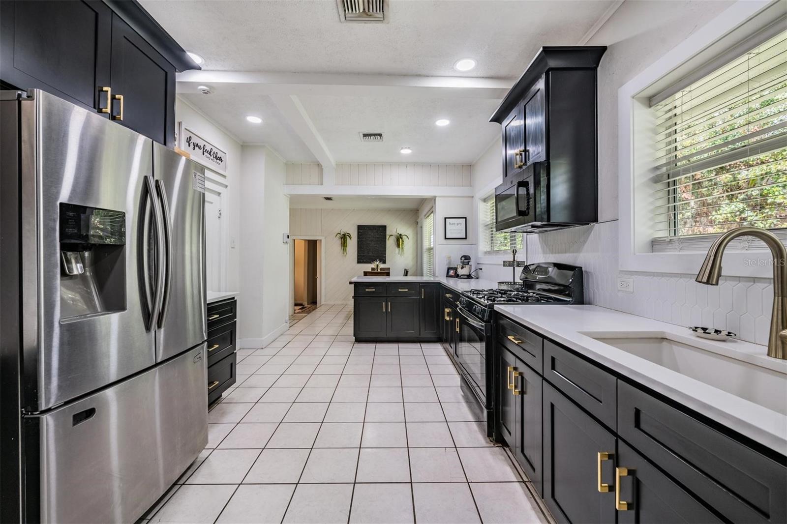 Image 10 of 72 For 1238 Highland Park Drive