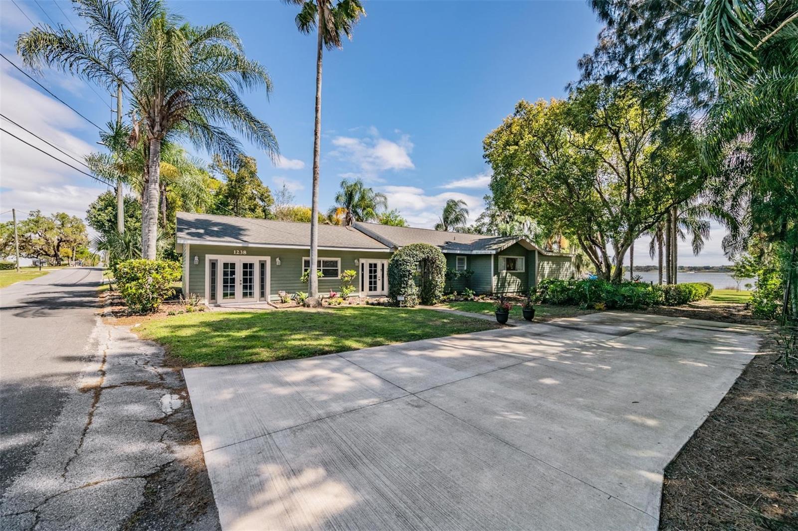 Image 3 of 72 For 1238 Highland Park Drive