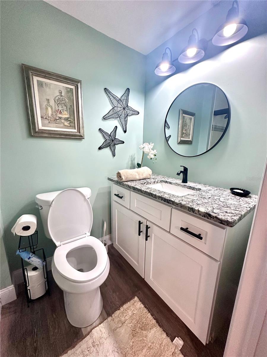 Image 15 of 32 For 1100 Belcher Road S 498