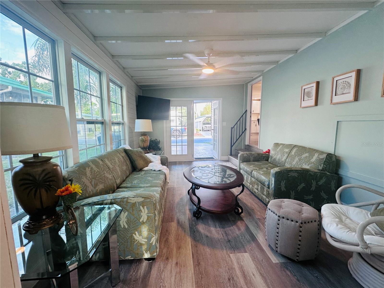 Image 21 of 32 For 1100 Belcher Road S 498