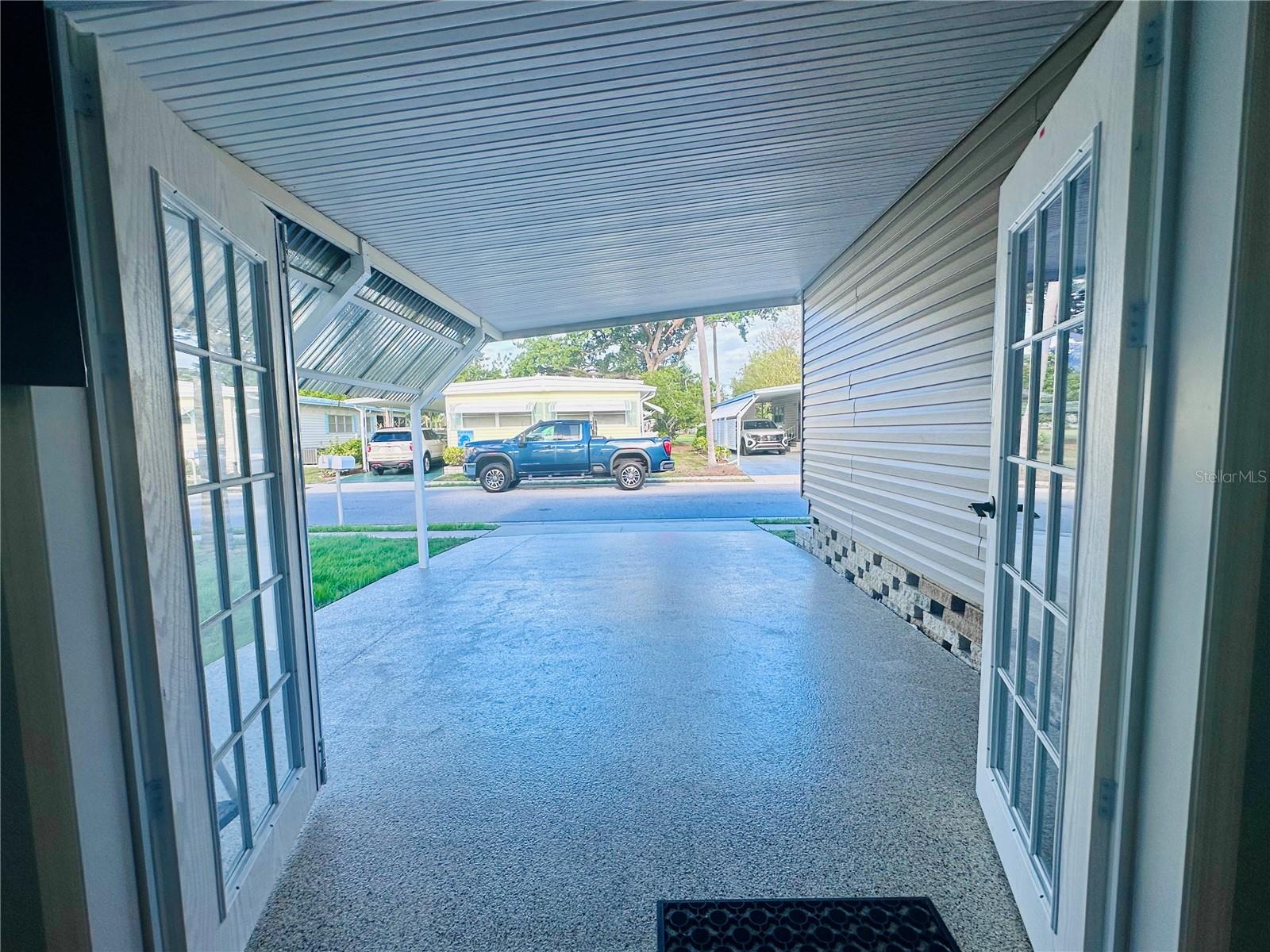 Image 22 of 32 For 1100 Belcher Road S 498