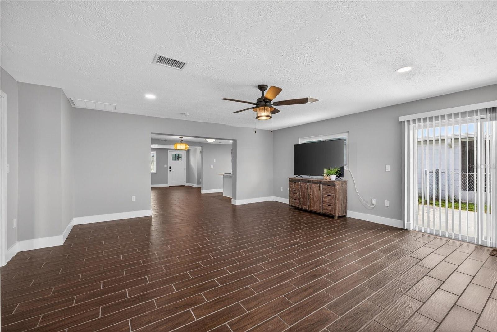 Image 14 of 50 For 4953 Blue Heron Drive