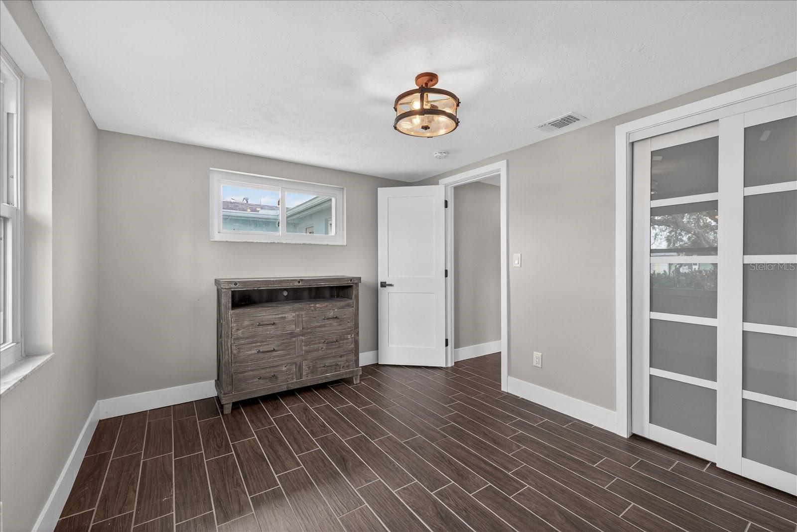 Image 19 of 50 For 4953 Blue Heron Drive