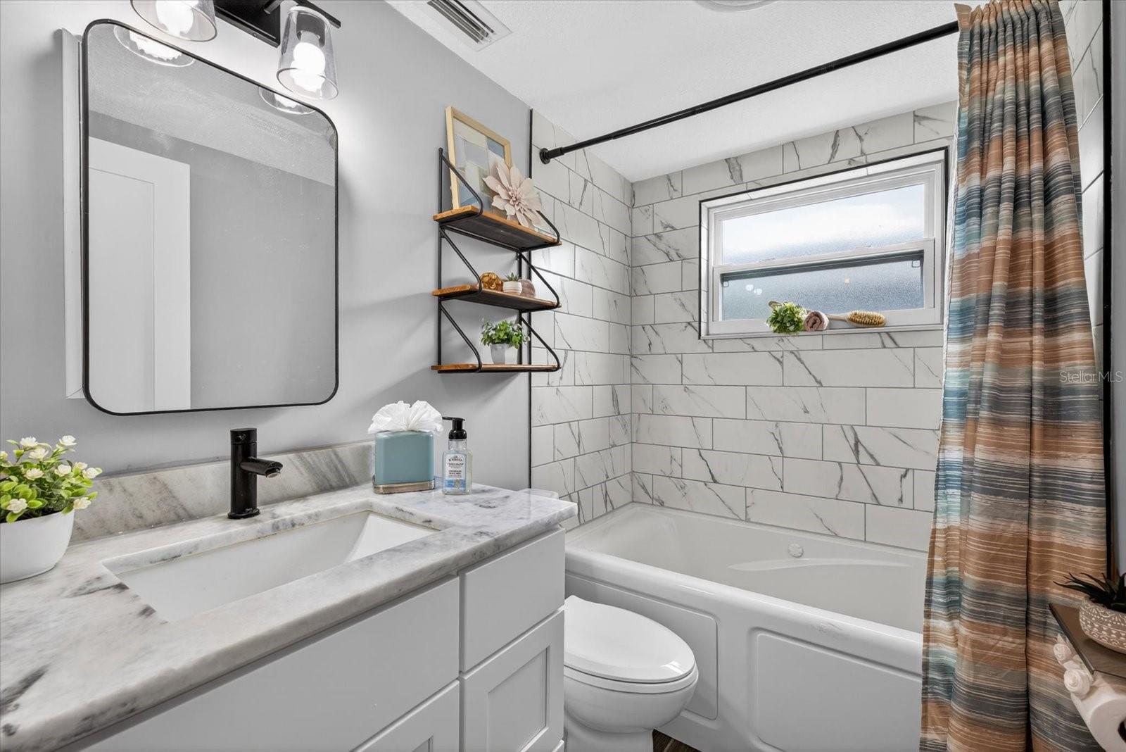 Image 21 of 50 For 4953 Blue Heron Drive