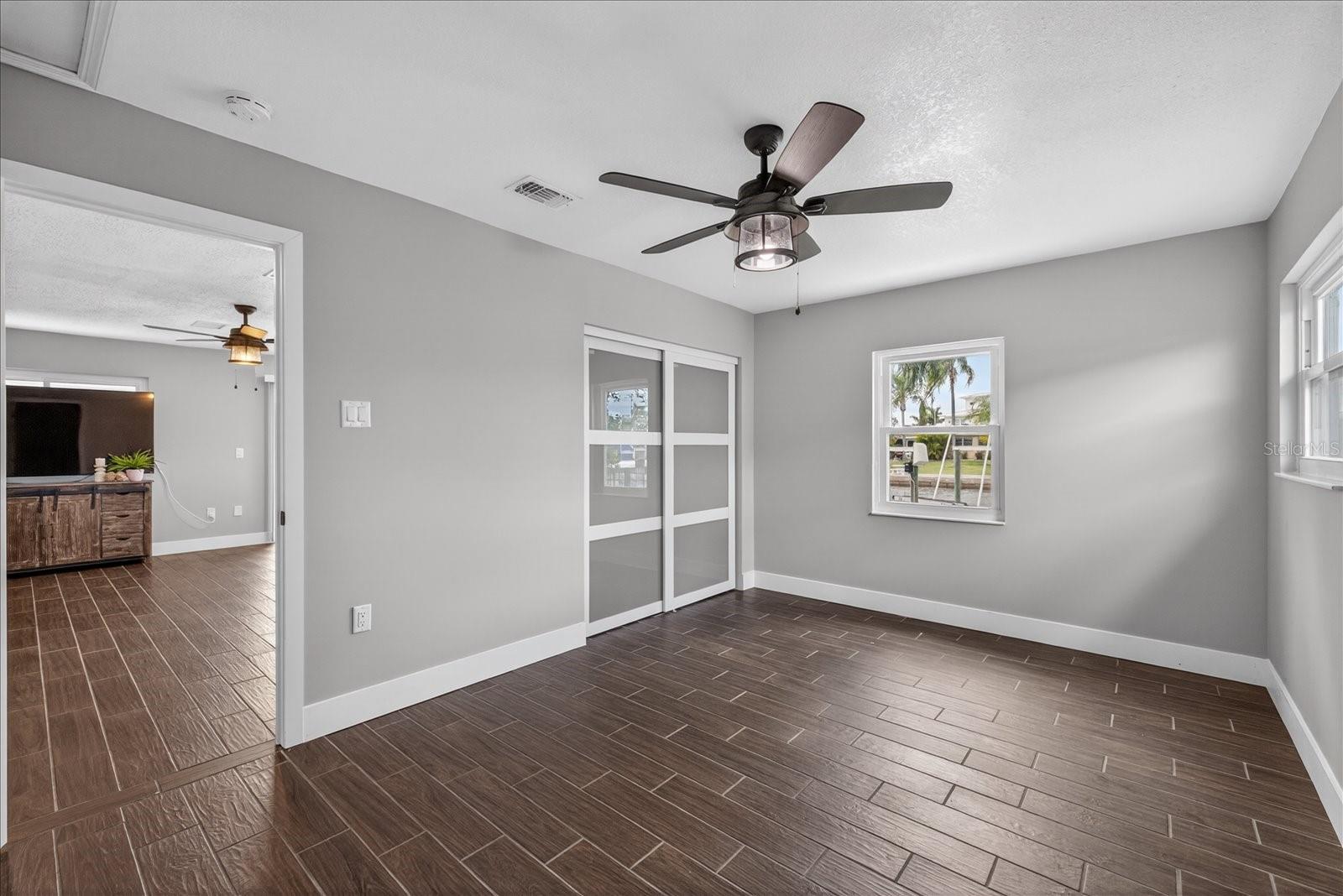 Image 22 of 50 For 4953 Blue Heron Drive