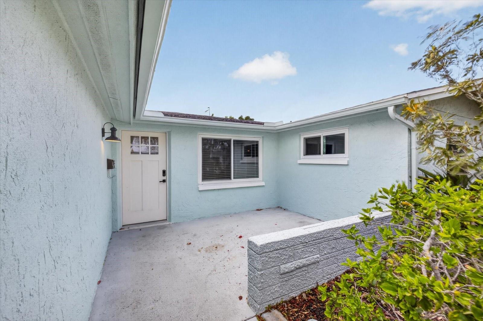 Image 29 of 50 For 4953 Blue Heron Drive