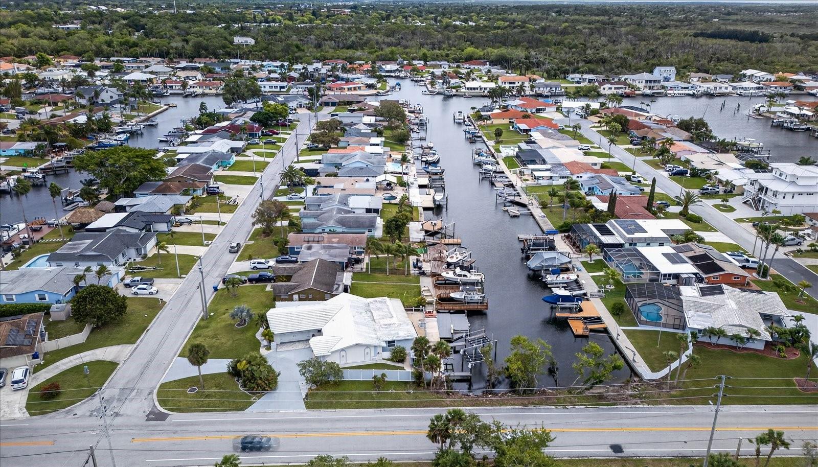 Image 35 of 50 For 4953 Blue Heron Drive