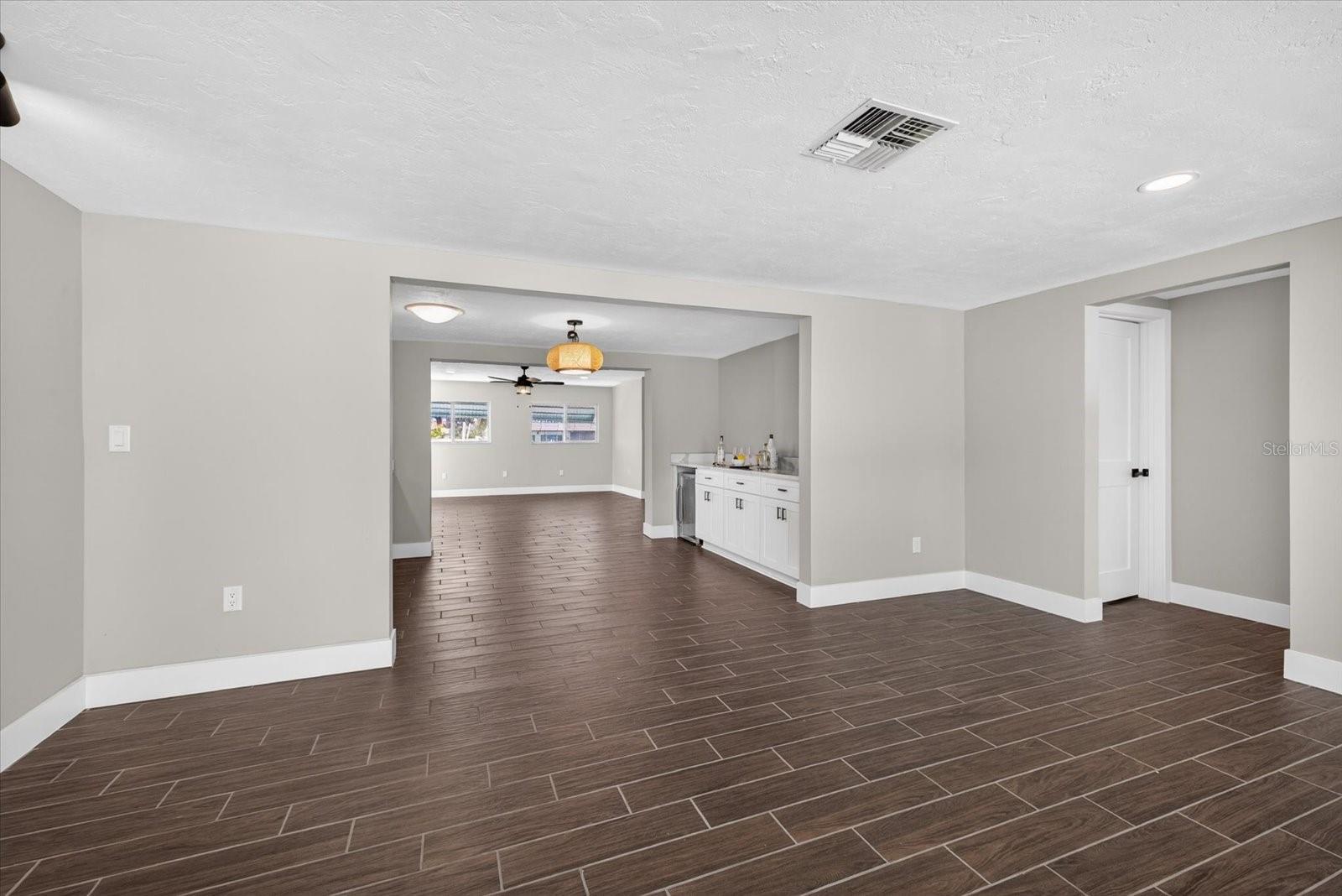 Image 6 of 50 For 4953 Blue Heron Drive