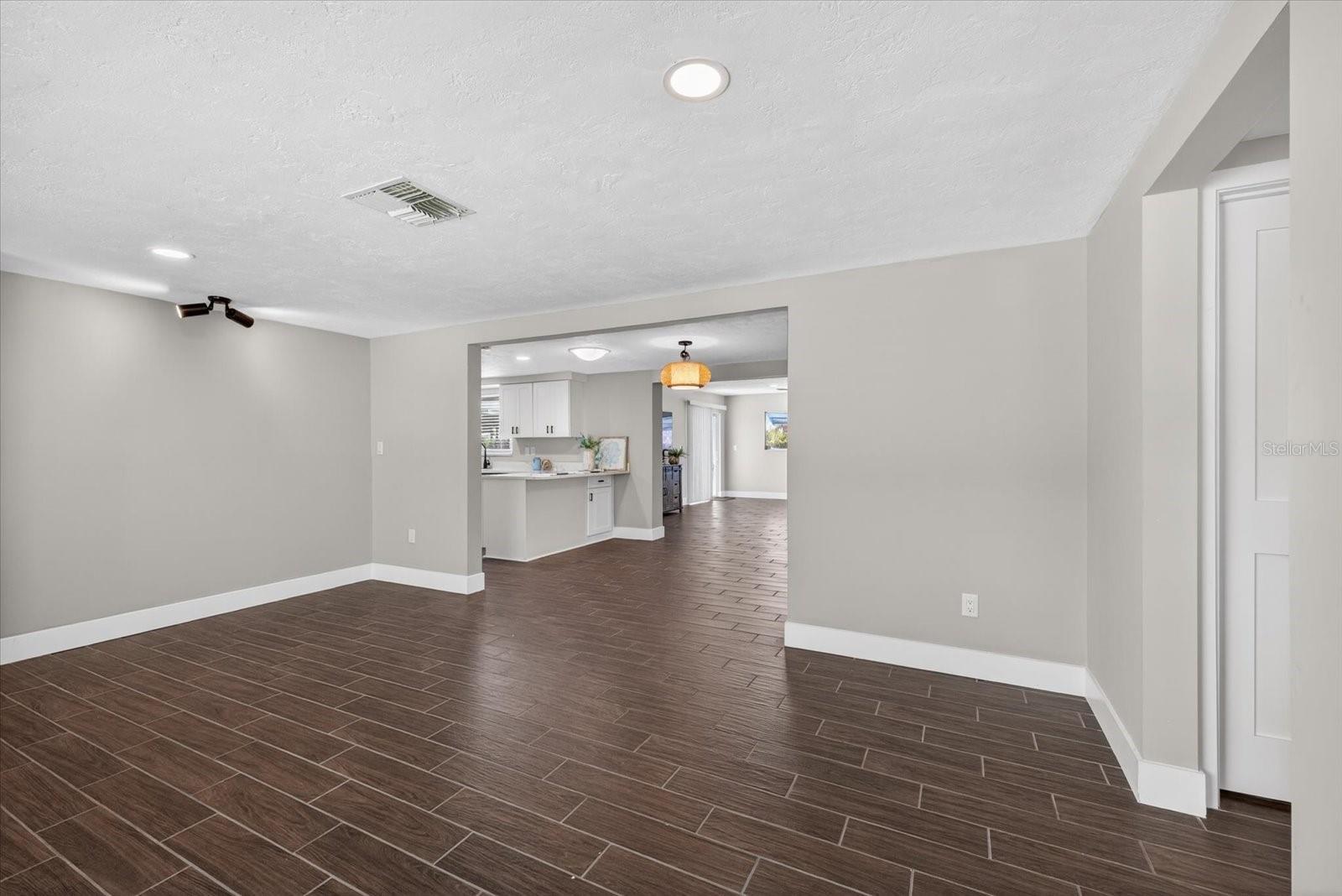 Image 7 of 50 For 4953 Blue Heron Drive