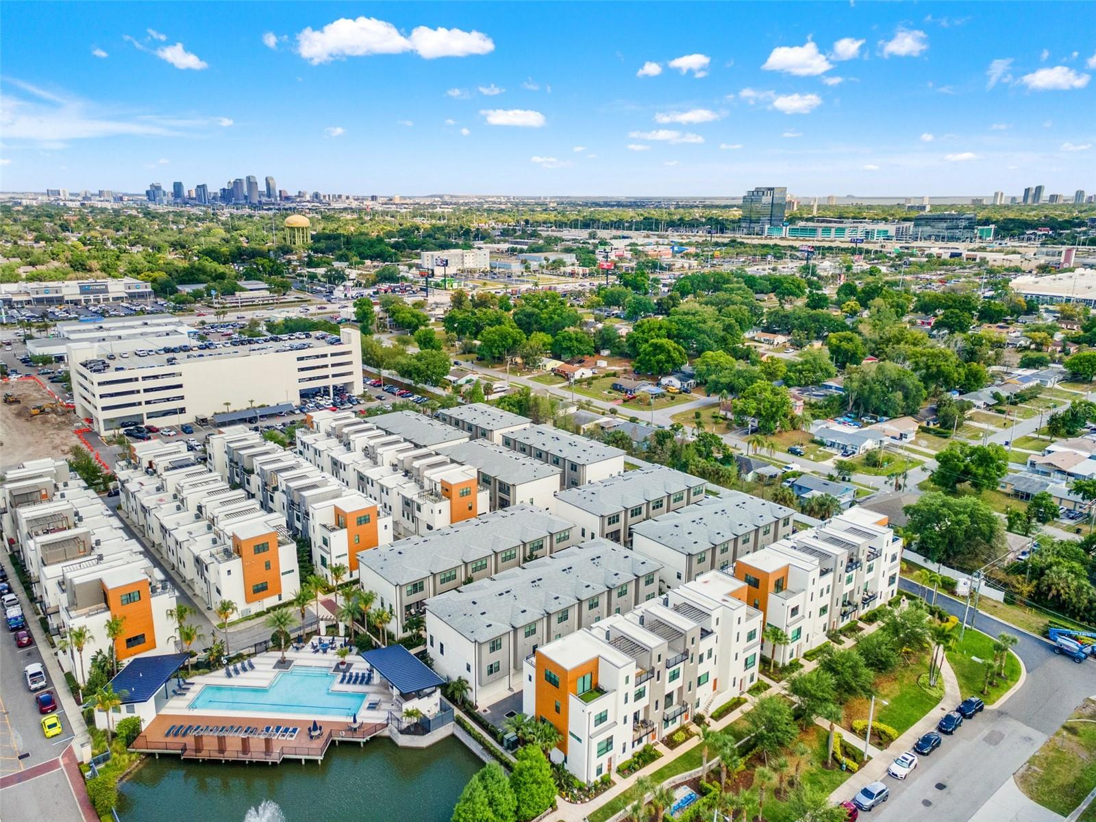 Listing photo id 54 for 2511 Grady Avenue 16