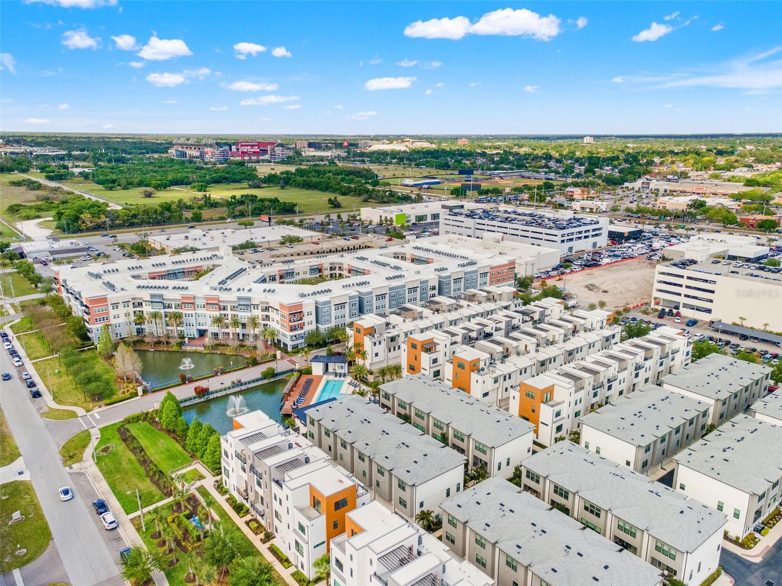 Listing photo id 56 for 2511 Grady Avenue 16