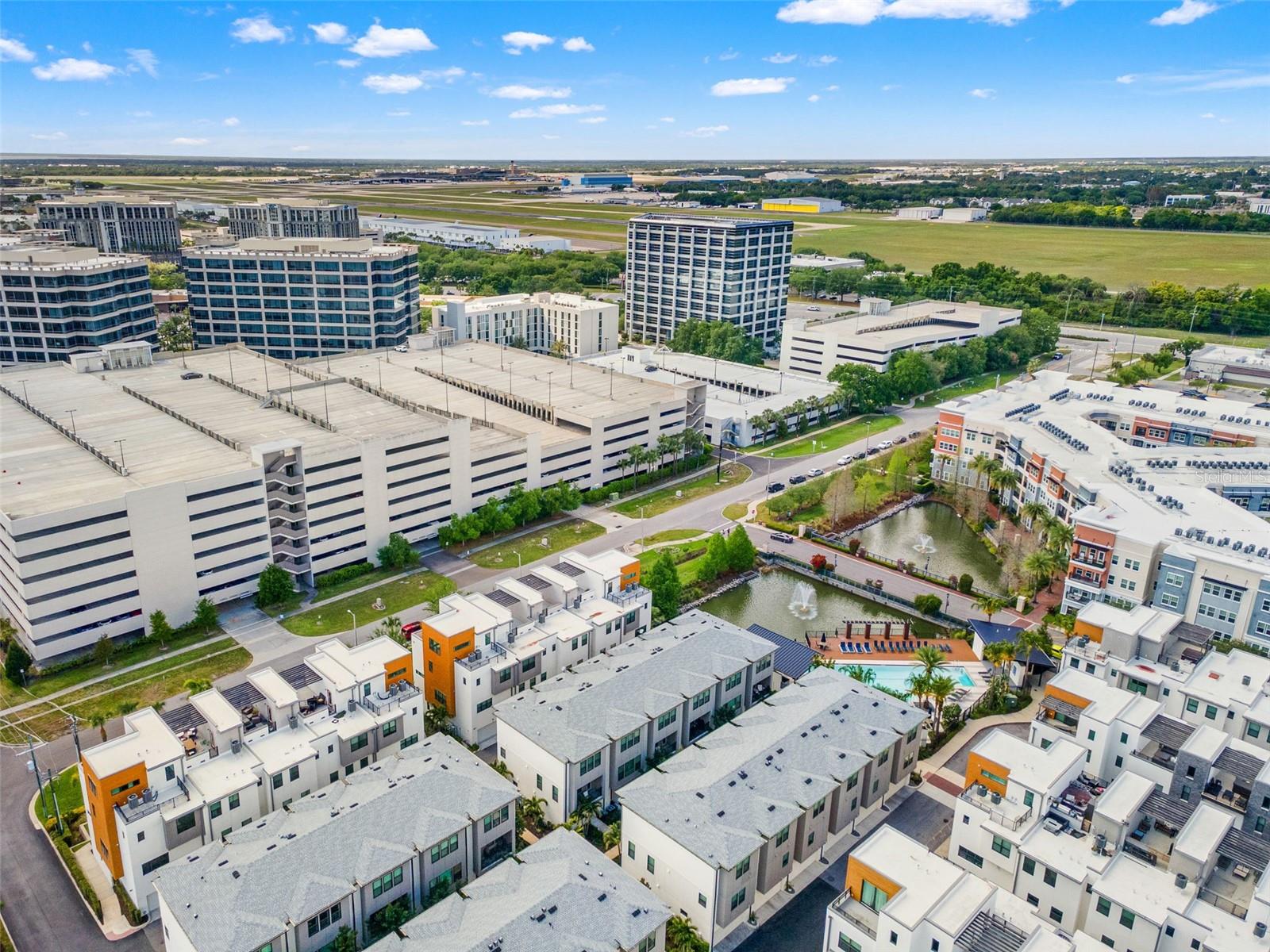 Listing photo id 57 for 2511 Grady Avenue 16