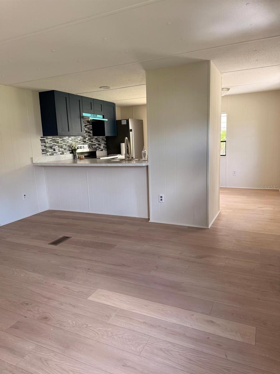 Image 13 of 22 For 37021 Pauls Drive