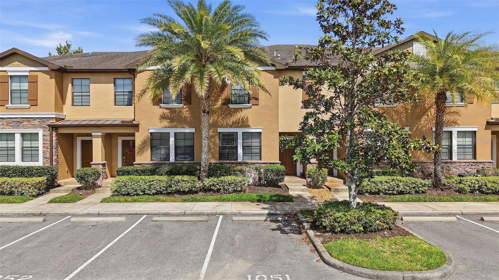 Details for 4390 Fennwood Court, WESLEY CHAPEL, FL 33543