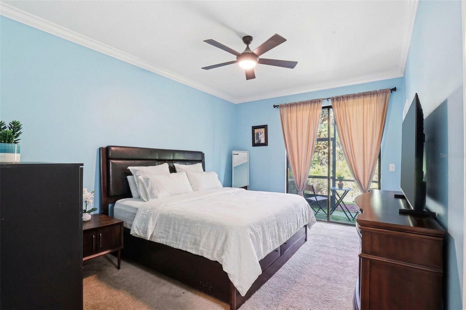 Image 24 of 69 For 4390 Fennwood Court