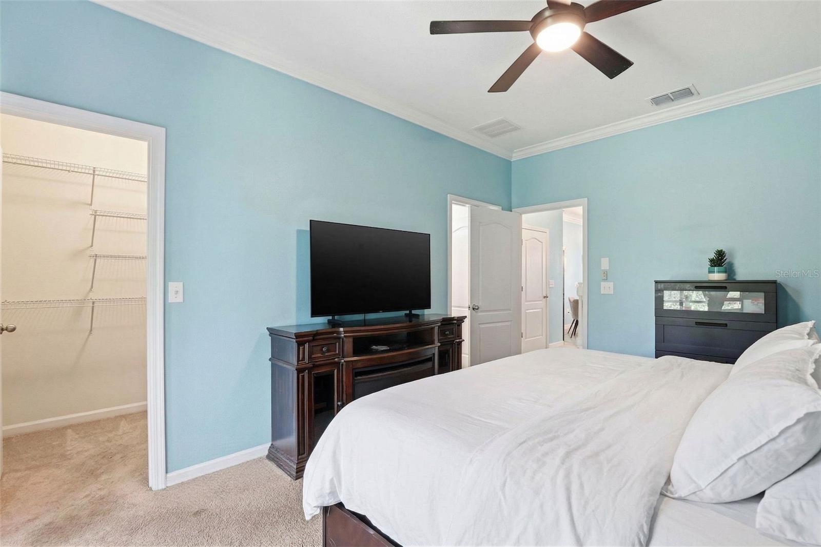 Image 26 of 69 For 4390 Fennwood Court