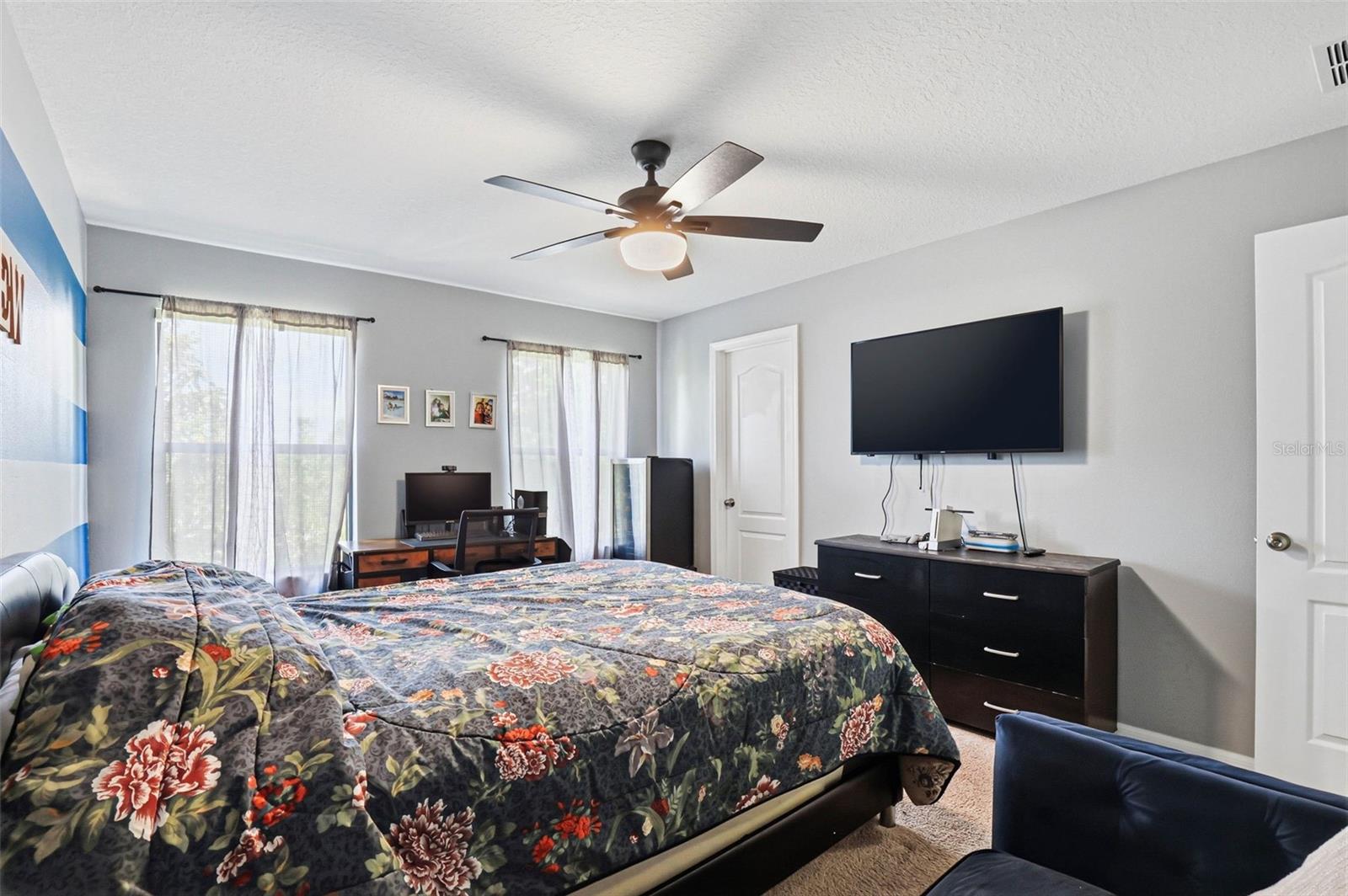 Image 35 of 69 For 4390 Fennwood Court
