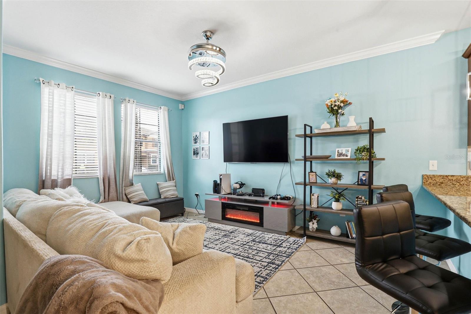 Image 4 of 69 For 4390 Fennwood Court