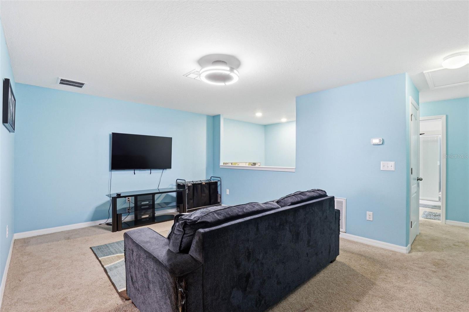 Image 40 of 69 For 4390 Fennwood Court
