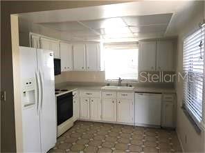 Image 10 of 20 For 2607 Cedar View Court