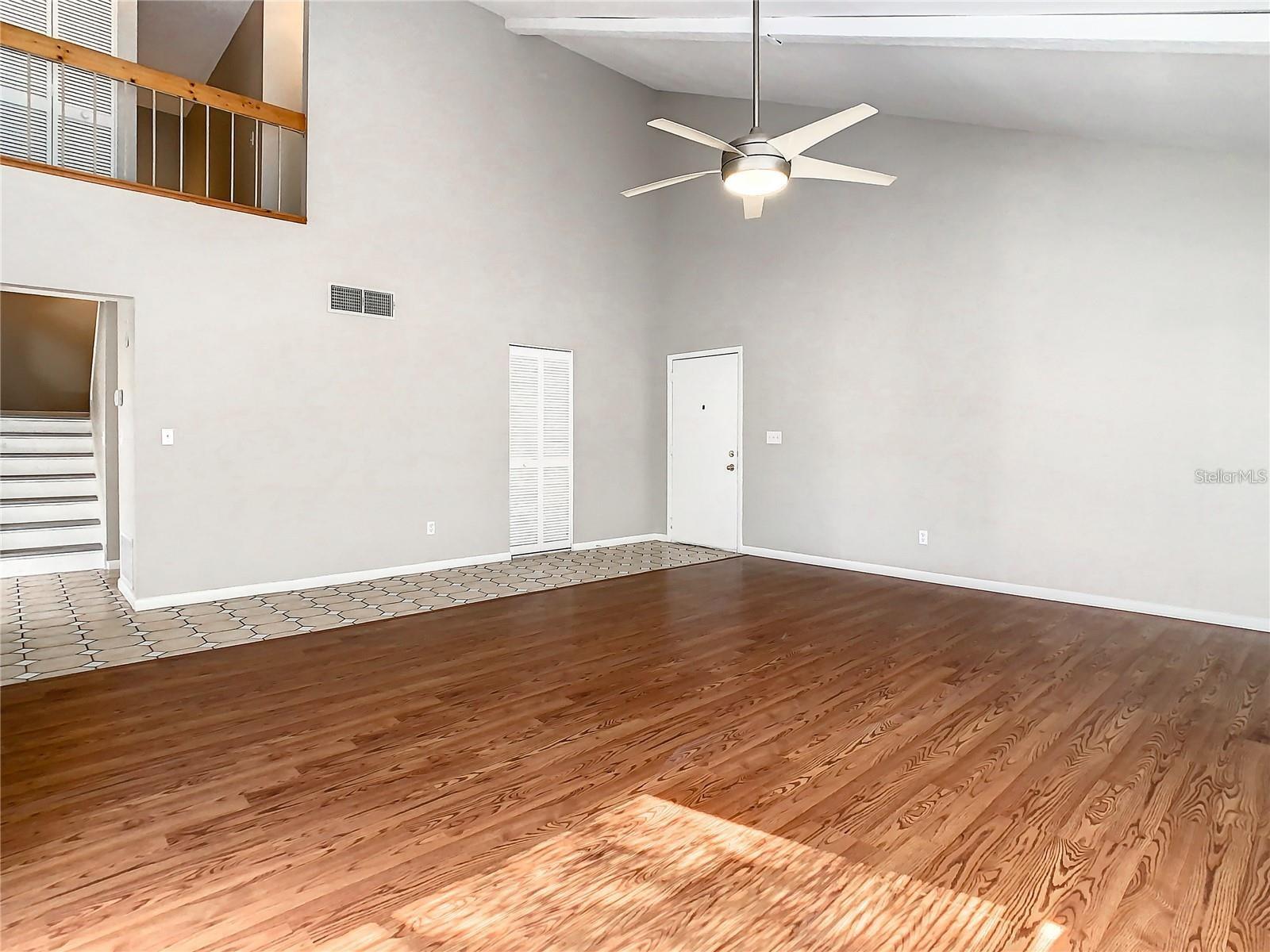 Image 4 of 20 For 2607 Cedar View Court