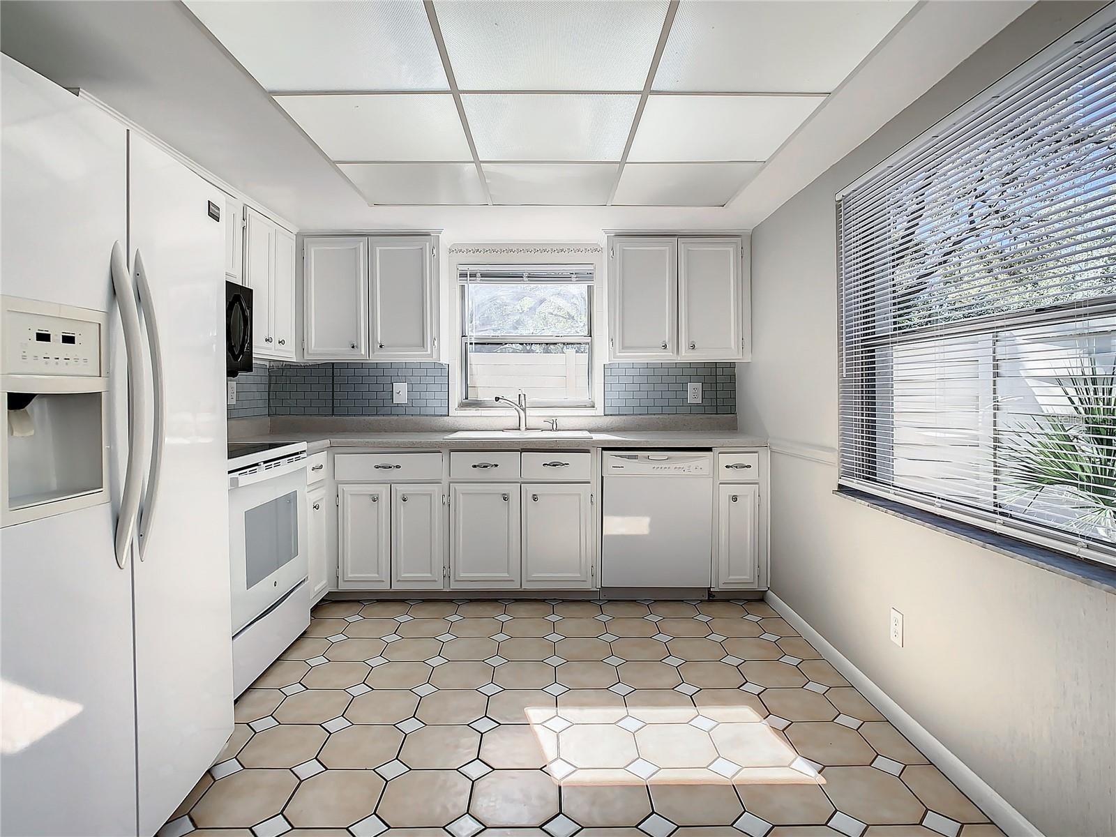 Image 8 of 20 For 2607 Cedar View Court