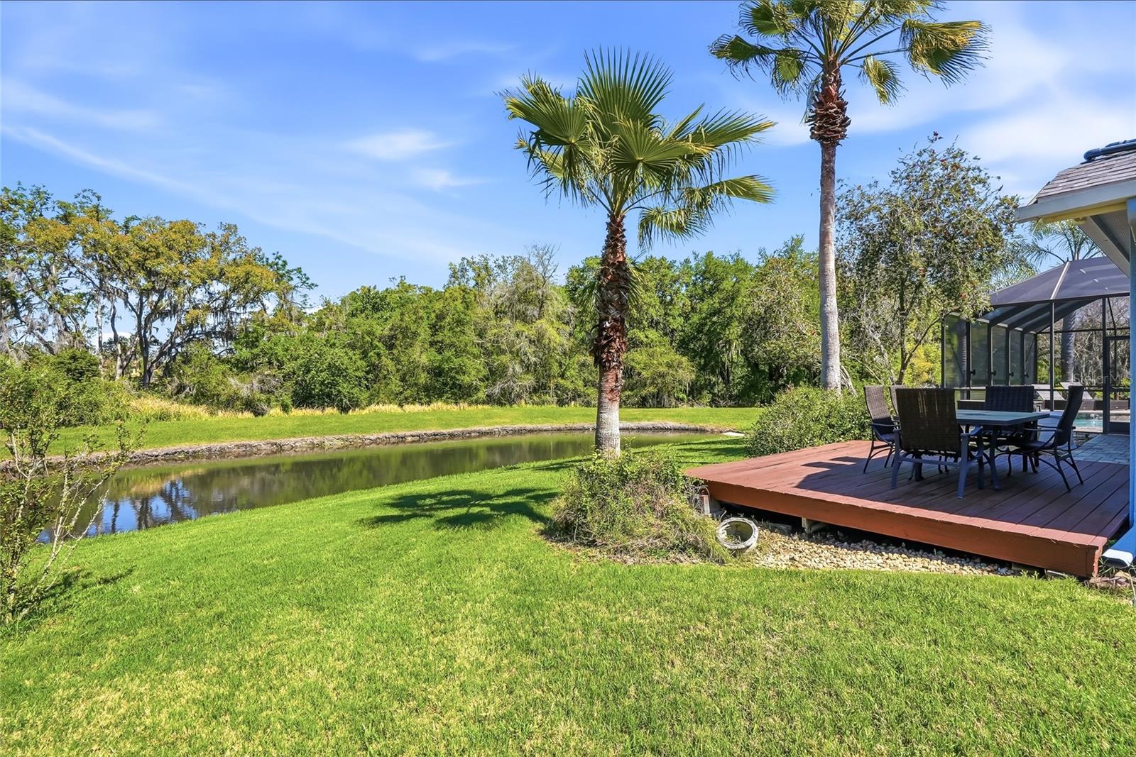 Listing photo id 53 for 7101 Hatpin Loop