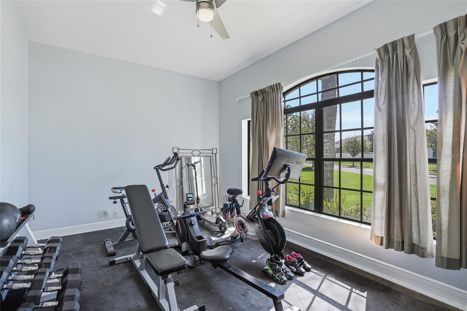 Listing photo id 7 for 7101 Hatpin Loop